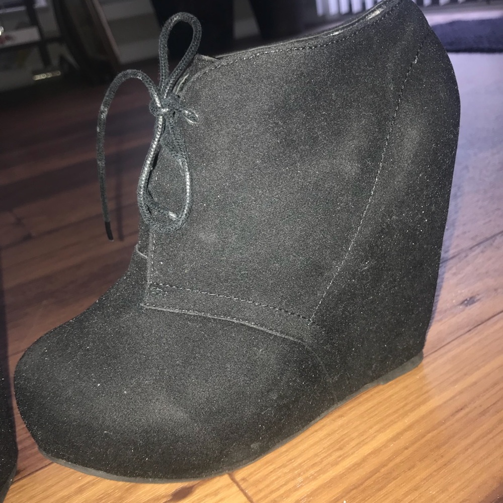 Glaze Hidden Wedge Lace Up Bootie